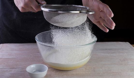 пирожки с зеленым луком и яйцами