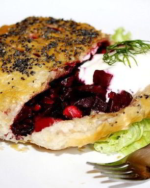 Пирожки со свекольной начинкой