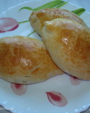 Простые шоколадно-яблочные пирожки