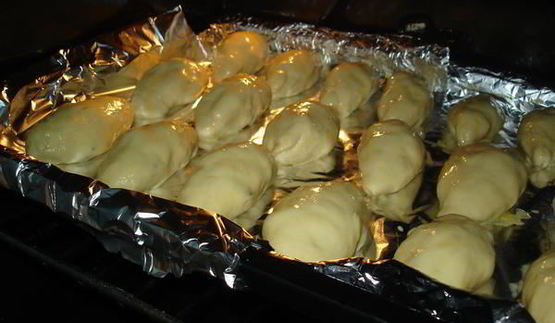 простые шоколадно-яблочные пирожки