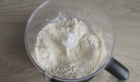 творожные пирожки с яблоками