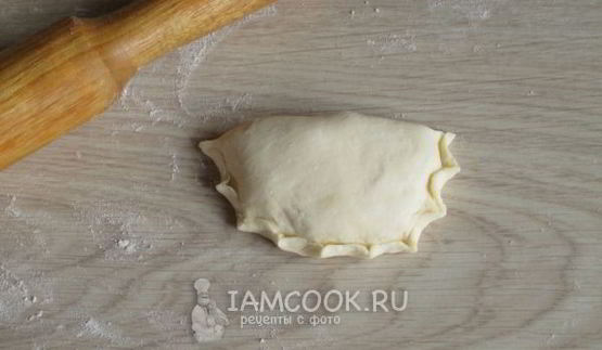 творожные пирожки с яблоками