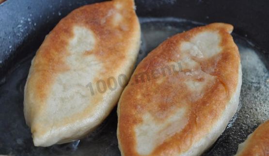 жареные пирожки с картошкой и и грибами
