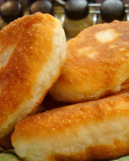 Рецепт жареных пирожков с курицей