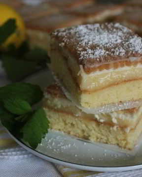 Лимонные пирожные