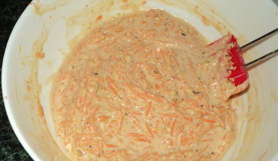 морковно-ореховое пирожное со сметанным кремом