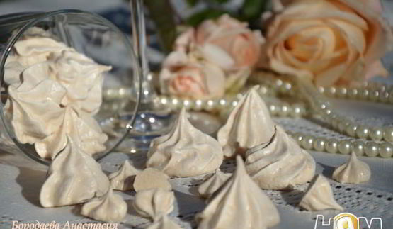 пирожное безе с заварным кремом