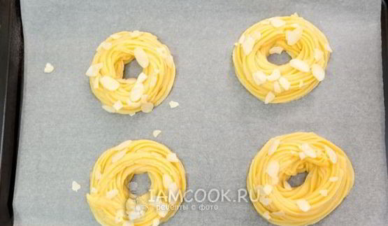 пирожное пари-брест с кофейным кремом