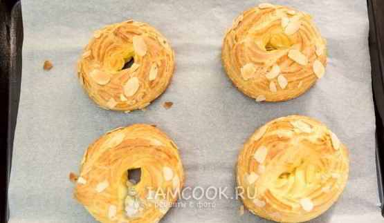 пирожное пари-брест с кофейным кремом