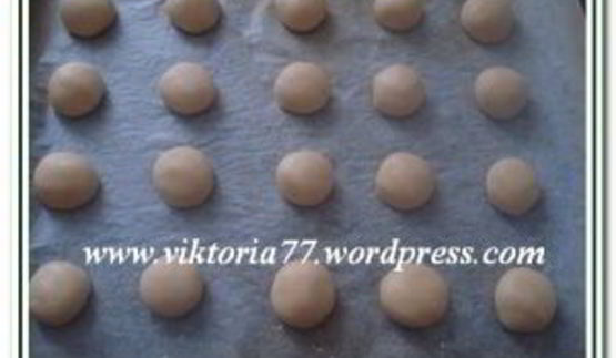 пирожное персики