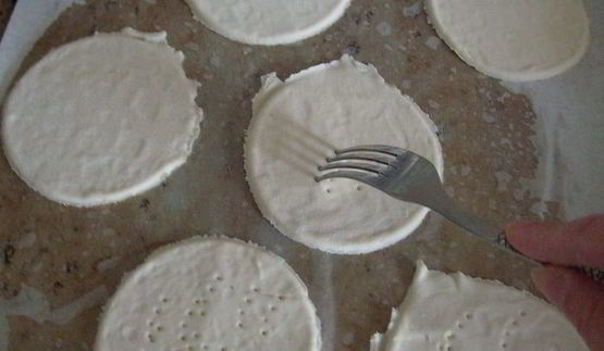 пирожное слоеное яблочко