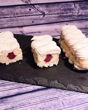 Пирожные Павлова с кокосовым кремом