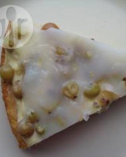 Рецепт пирожных с начинкой из суфле и ягодами