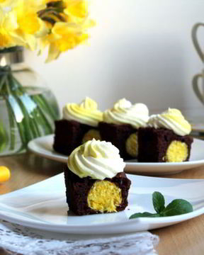 Шоколадное пирожное Сюрприз