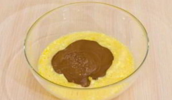 шоколадное пирожное