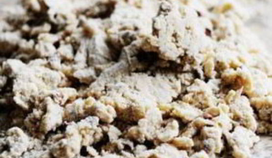 сладкое пирожное с корицей