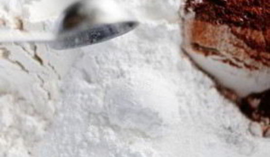 сладкое пирожное с корицей