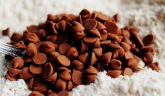 сладкое пирожное с корицей