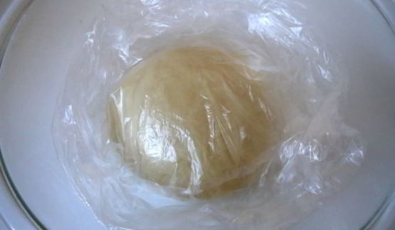 слоеное пирожное лотос