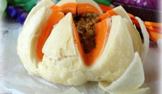 слоеное пирожное лотос