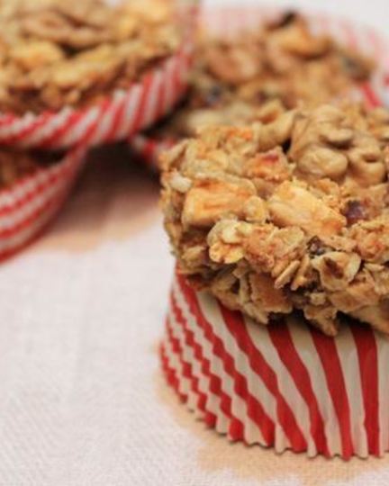 Рецепт яблочно-финикового пирожного