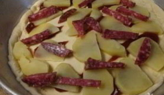 деревенская пицца с картошкой