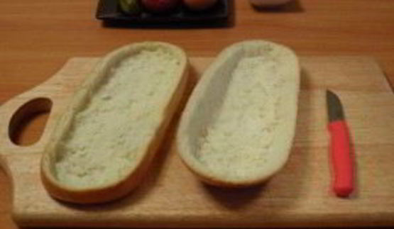 домашняя пицца на батоне