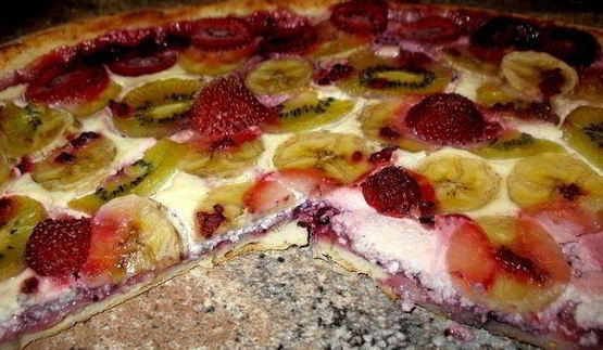 фруктово-ягодная пицца