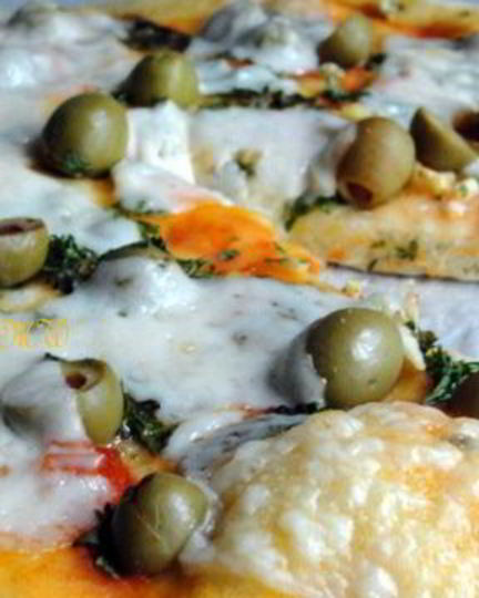 Рецепт летней пиццы с овощами и козьим сыром