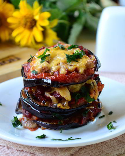 Рецепт мини-пиццы на баклажанах