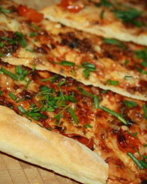 Пицца Болоньезе