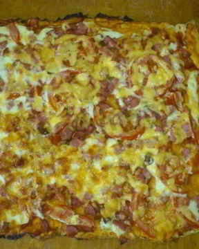 Пицца домашняя из готового теста