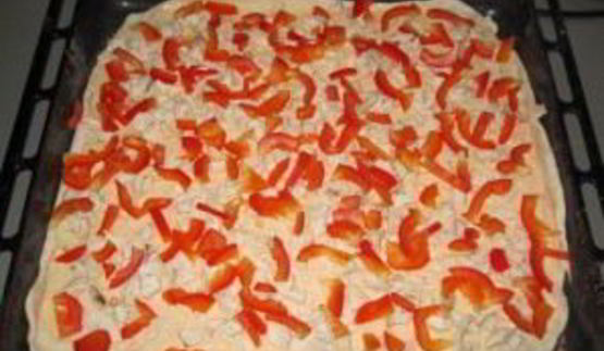 пицца из слоеного бездрожжевого теста