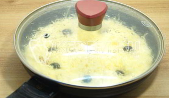 пицца на сковороде