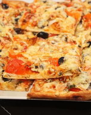 Пицца на слоеном тесте