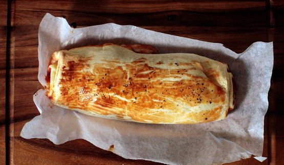 пицца-рулет