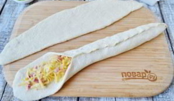 плетеная пицца с начинкой