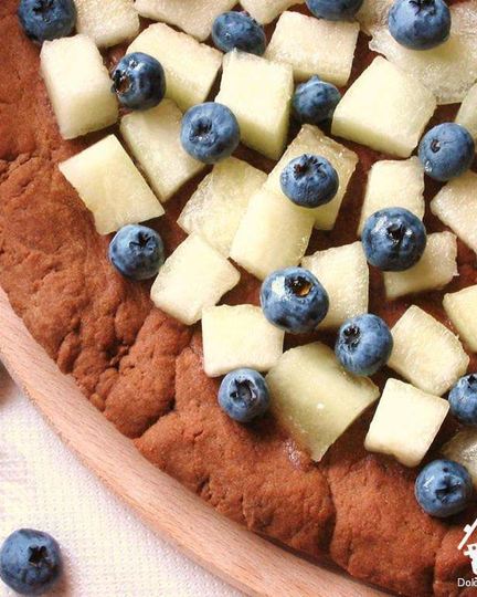 Рецепт шоколадой пиццы с дыней