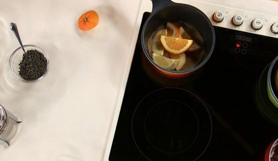 шоколадная пицца с малиной