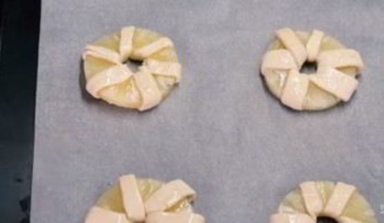 простые слойки с ананасами