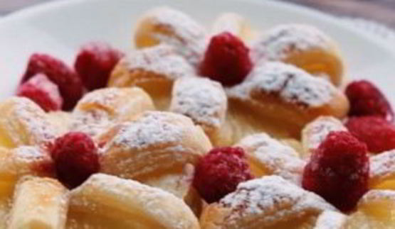 простые слойки с ананасами