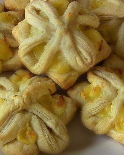 Рецепт слоек из слоеного теста с кремом патисьер