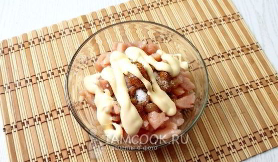 слойки-розочки с курицей и сыром