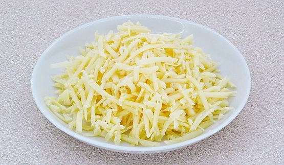 слойки с сосисками