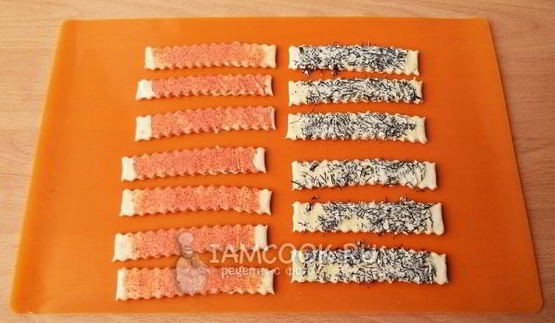 слойки с травами и специями