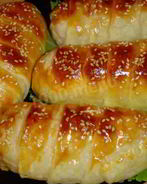 Слойки с ветчиной и сыром из слоеного теста