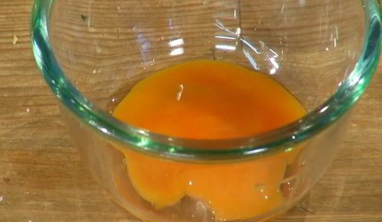 слойки с вишней и белым шоколадом