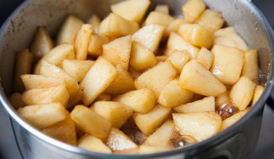 слойки с яблоками