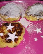 Сырники из творога с изюмом