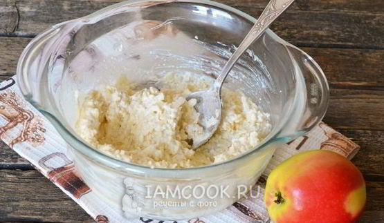 сырники на пару с яблоком